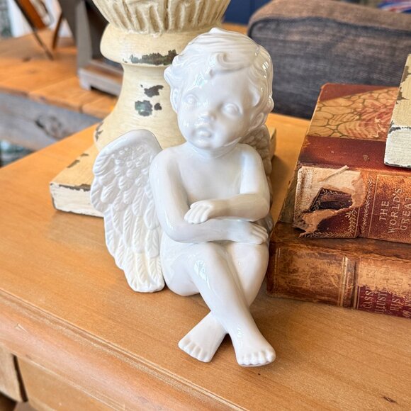 Vintage Angel Baby Sitting Down - Picture 11 of 15